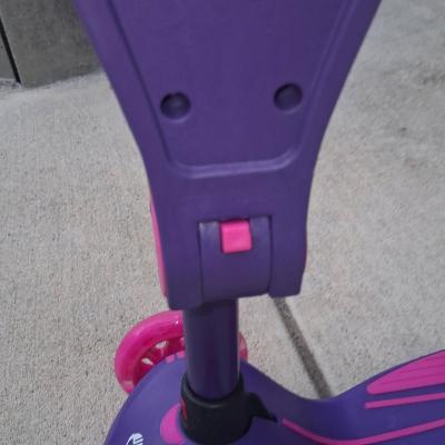 GOTRAX 2in1 Scooter  Toddler to Kid Light Up Wheels - Thumbnail 6
