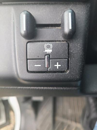 2017 Chevrolet Tahoe LT - Thumbnail 4