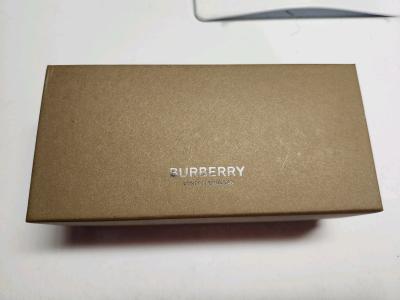 Burberry gift box - Thumbnail 2