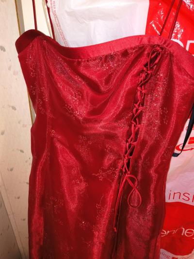 Red Dress - Thumbnail 4