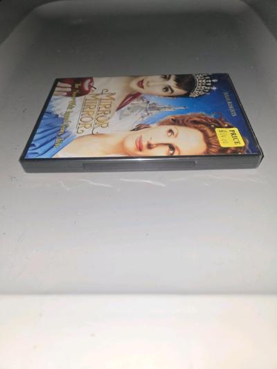 mirror mirror - Thumbnail 3