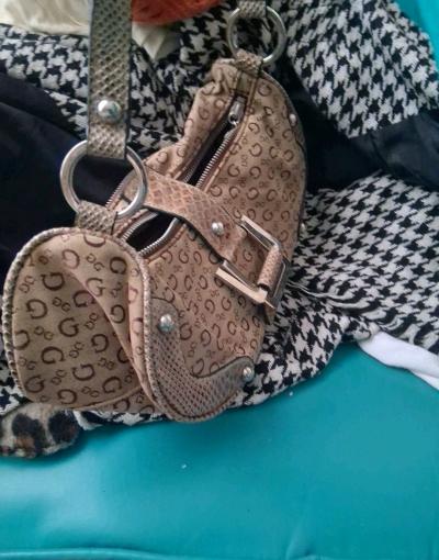 Vintage 2000 Guess Handbag shoulderbag - Thumbnail 3