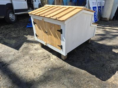 4x4x3 chicken coop - Thumbnail 5