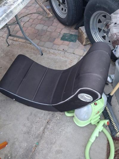 gaming chair - Thumbnail 2