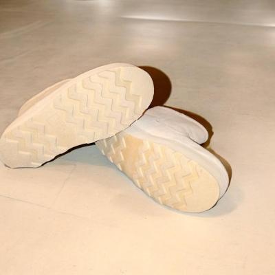 time and tru cream or sand color boots - Thumbnail 4