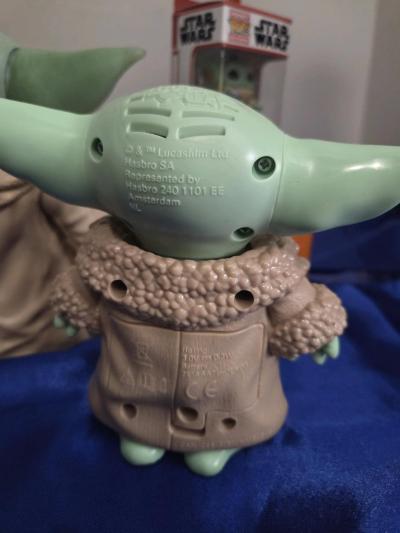 4 STAR WARS FIGURES - Thumbnail 10