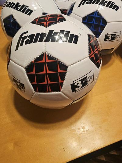 Franklin 3 official size Siccer balls - Thumbnail 5