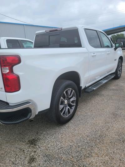 2022 Chevrolet Silverado LTD LT - Thumbnail 3