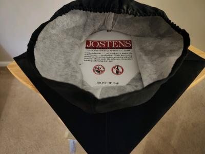 Masters Status Graduation Cap and Gown - Thumbnail 5