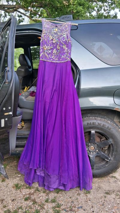 prom or homecoming dress - Thumbnail 2