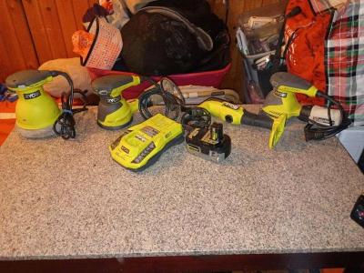 mix of tools and power tools - Thumbnail 2