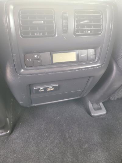 2020 Nissan Pathfinder - Thumbnail 8