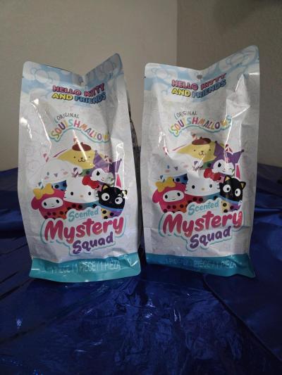 SANRIO BOBA MYSTERY SQUISHMALLOWS - Thumbnail 1