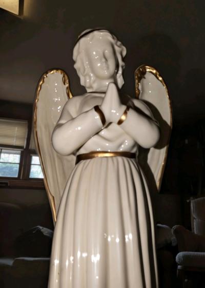 approximately 12in tall cream porcelain Angel 3 lb gold trim - Thumbnail 2