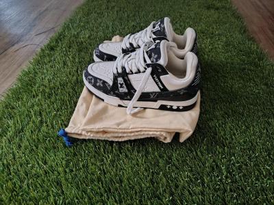 Louis Vuitton trainer - Thumbnail 4