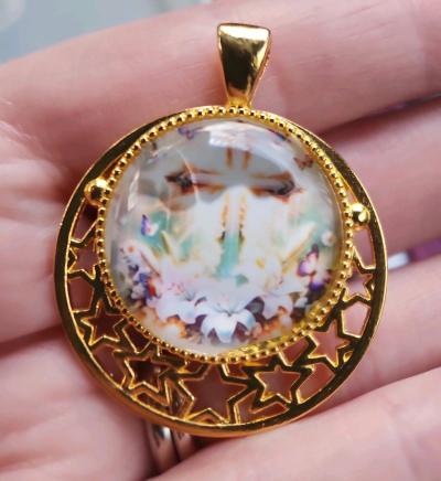 Gold pendant with a cross - Thumbnail 5