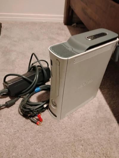 Xbox 360 Arcade edition - Thumbnail 5