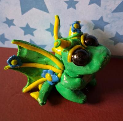 Crystal Critters dragon sculpture - Thumbnail 2
