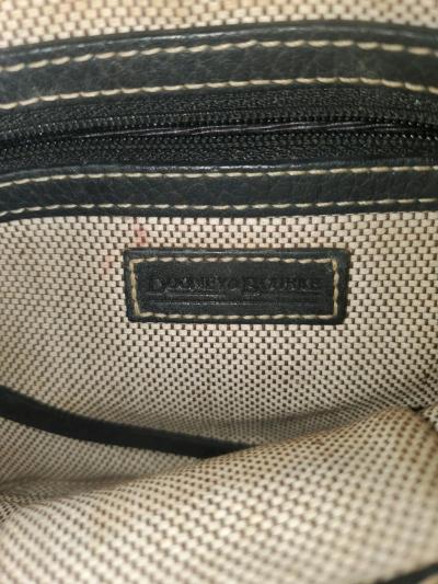 Small Dooney and Burke purse - Thumbnail 2