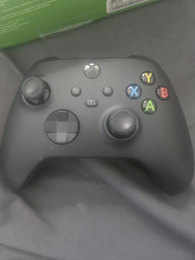 BRAND NEW XBOX SERIES XONE CONTROLLER - Thumbnail 2