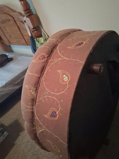 VeryVery  GENTLY USED Unique Mushroom Shaped Ottoman Stool - Thumbnail 5