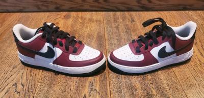 Nike  Boys  Size 35Y  Air Force 1  Low  Athletic Shoes  RedW - Thumbnail 3