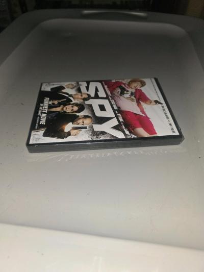 spy the funniest movie of the year - Thumbnail 3