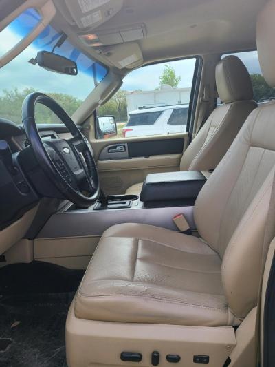 2017 Ford Expedition - Thumbnail 9