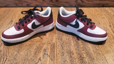 Nike  Boys  Size 35Y  Air Force 1  Low  Athletic Shoes  RedW - Thumbnail 4