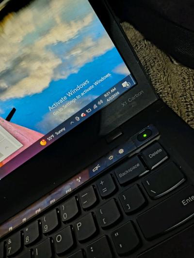 lenovo thinkpad x1 carbon - Thumbnail 2