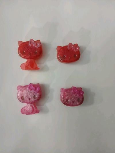 Hello kitty Keychain and magnets - Thumbnail 2