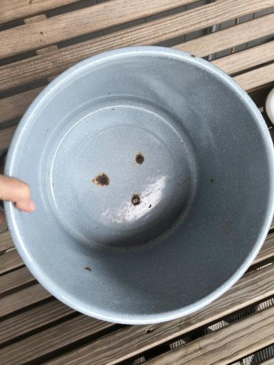 Enamel ware Pots and Wash Basin pots - Thumbnail 3