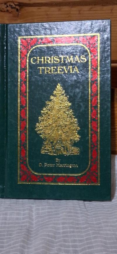 Christmas Treevia Customs and Traditions Trivia Hardcover Bo - Thumbnail 5