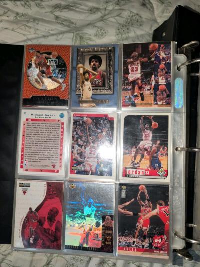 basketball cards MINT condition - Thumbnail 2