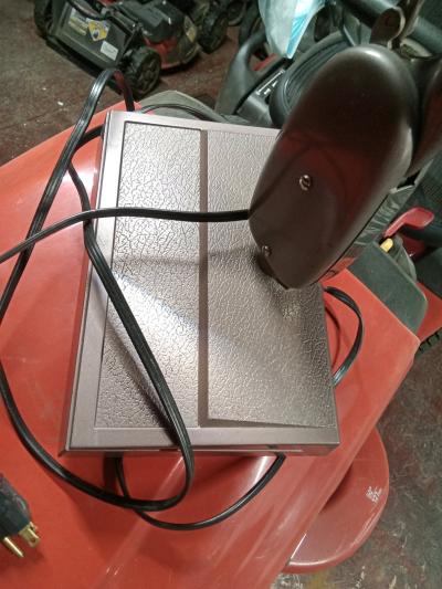 dazor vintage floating arm magnifying desk lamp - Thumbnail 3