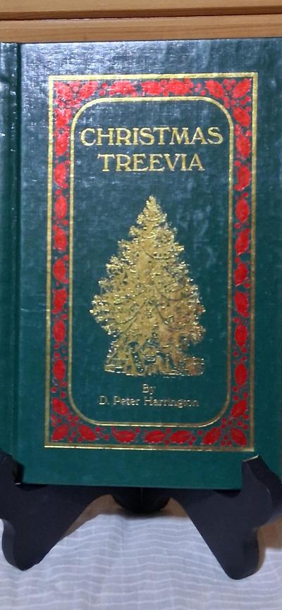 Christmas Treevia Customs and Traditions Trivia Hardcover Bo - Thumbnail 3