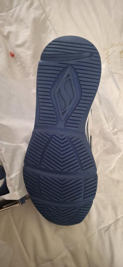 sketchers walking shoes - Thumbnail 4