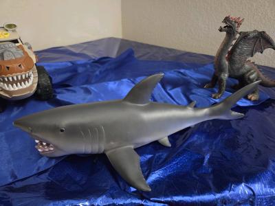 TOY LOT - Thumbnail 11