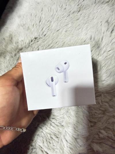AirPods Pro 3