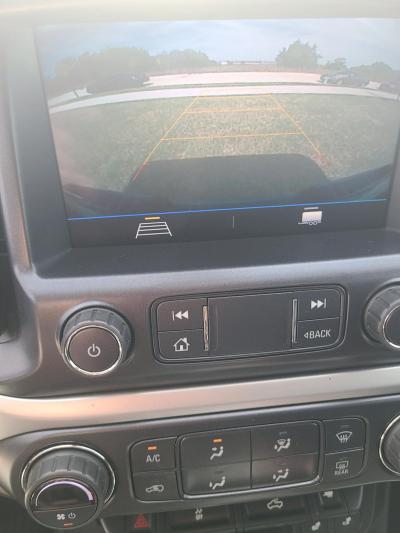 2022 Chevrolet Colorado - Thumbnail 10