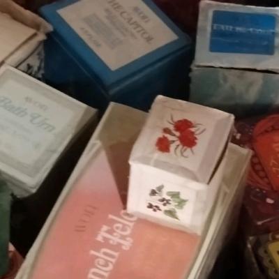 Avon vintage perfume bottles - Thumbnail 3