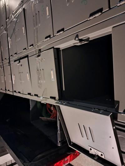 lockers schoolhouse retro industrial - Thumbnail 5