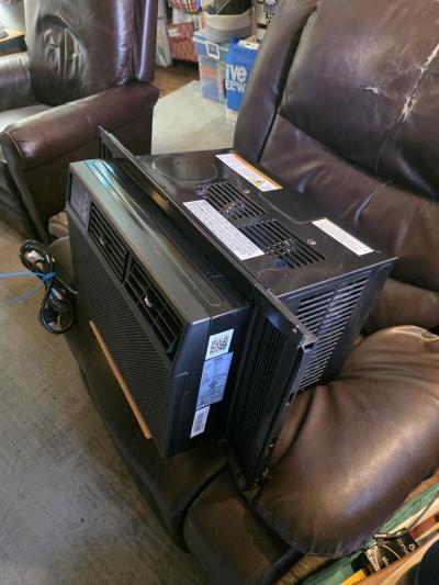 Window Air Conditioner - Thumbnail 2