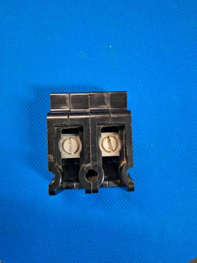 125 Amp lug kit - Thumbnail 2