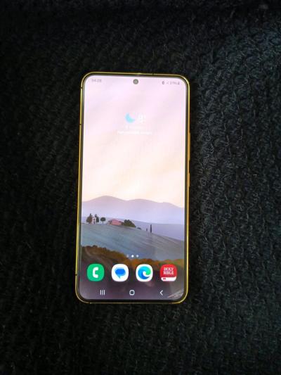 Samsung Galaxy S22 24k gold - Thumbnail 2
