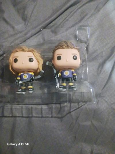 Funko Pop Reilly  and Jonesy set - Thumbnail 2