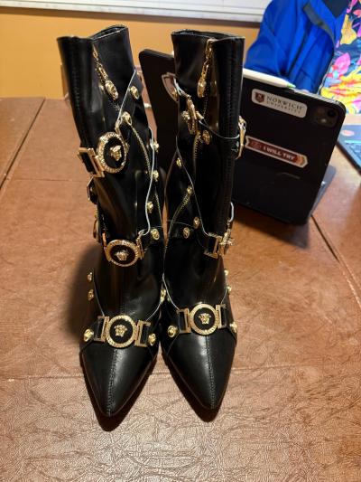 black boots botas tacones altos - Thumbnail 2