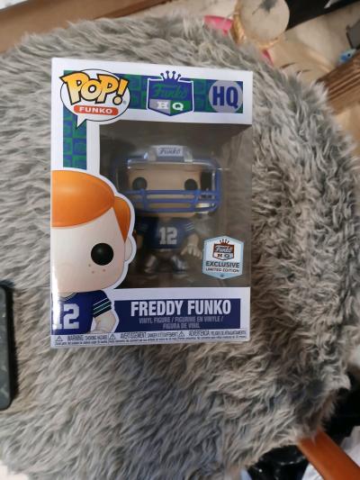 pop dunko seahalks football themed Freddy funko HQ exclusive - Thumbnail 3
