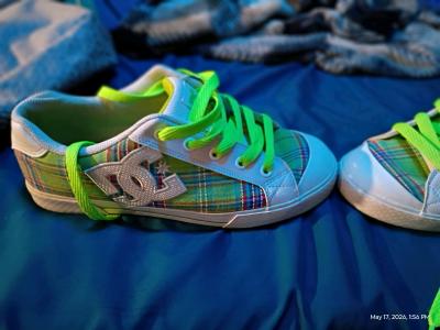 DC plaid shoes very cute - Thumbnail 5