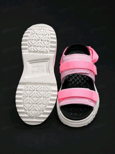 Converse Run Star Utility CX Sandals in the Sugar Berry - Thumbnail 3